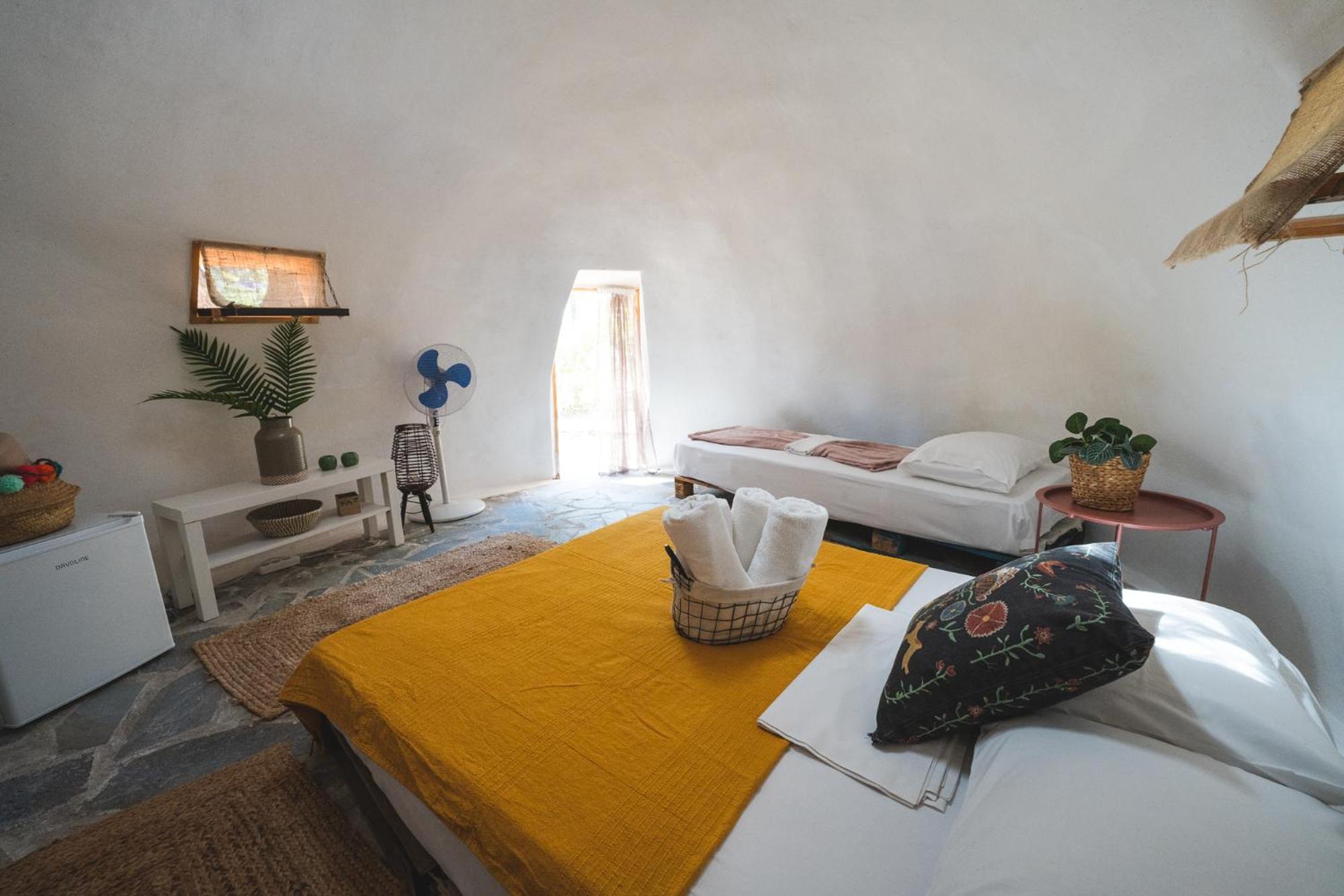 Nisi Glamping Hotel Paralía Rachon Bilik gambar