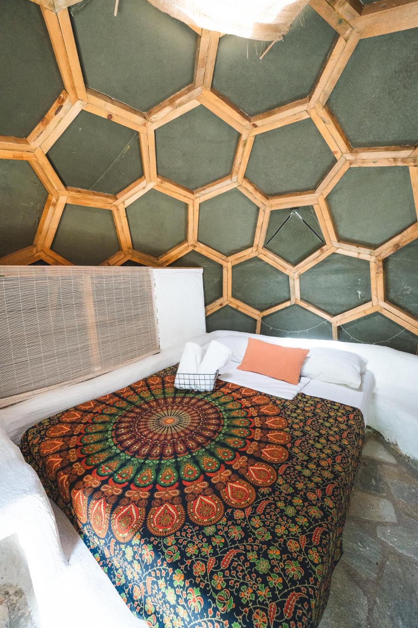 Nisi Glamping Hotel Paralía Rachon Bilik gambar